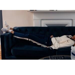 Tracksmith Stadium Pants in Navy Blue